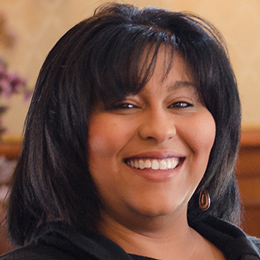 author-sonia-holycross