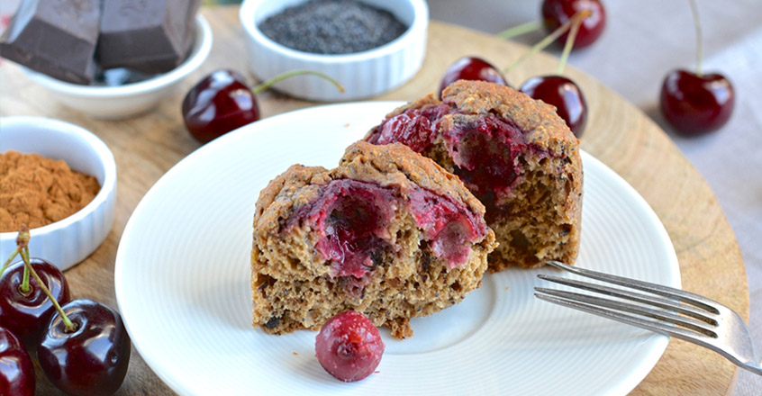 Muffins de cereza y semilla de amapola