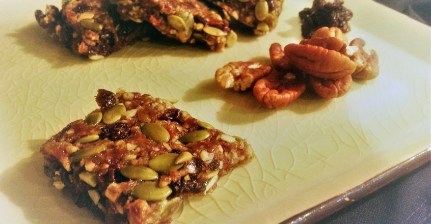 Easy Pumpkin Spice Raw Energy Bars