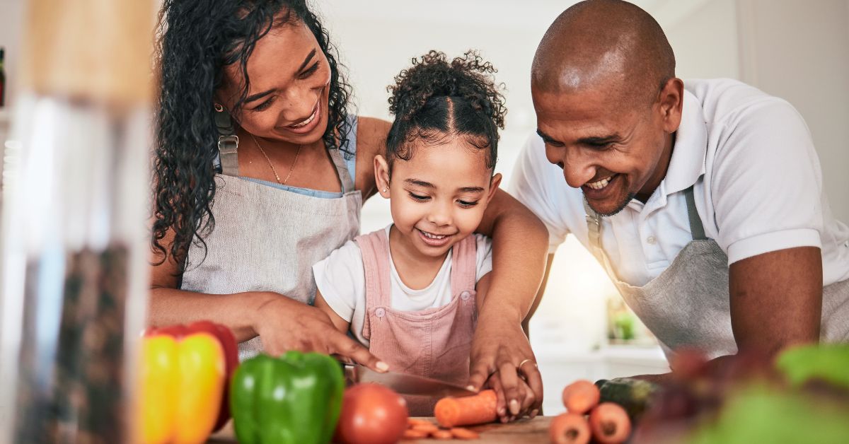 7 Tips To Get Your Kids to Eat More Veggies