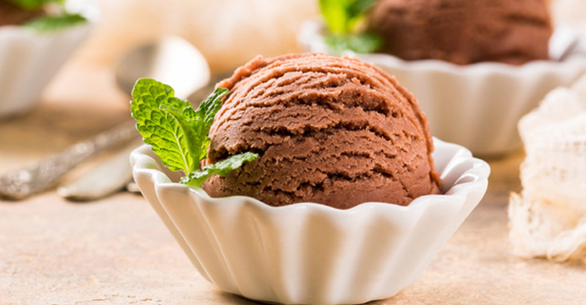 Helado vegano de chocolate