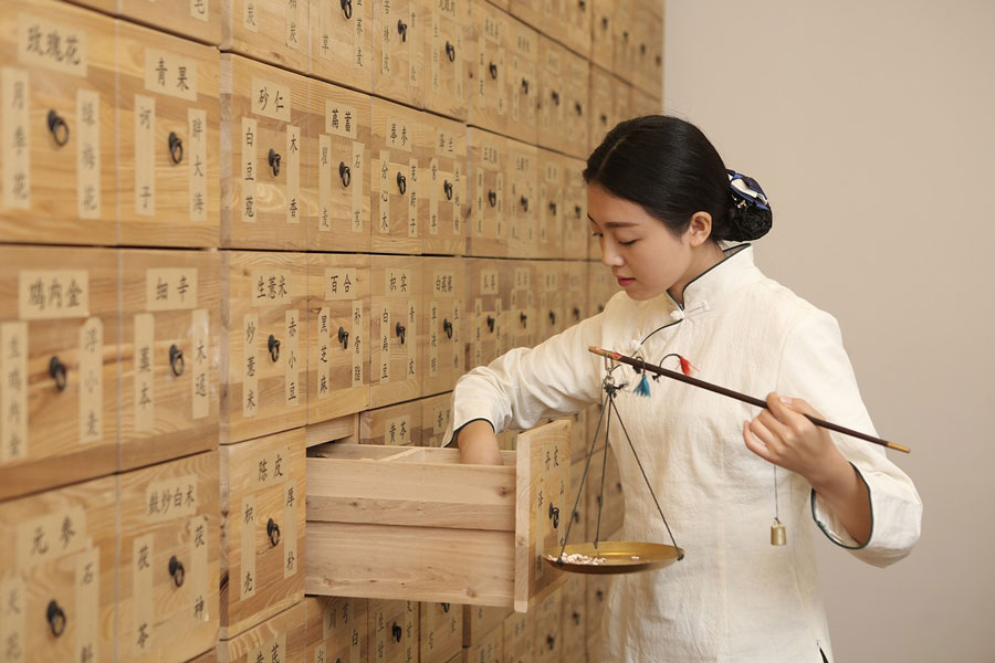 Traditional Chinese Pharmacist