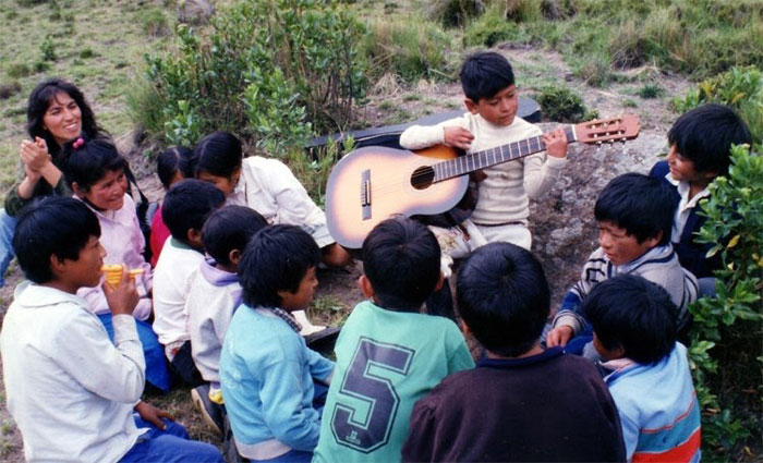 AmaruArts Preserves Food and Culture in Ecuador